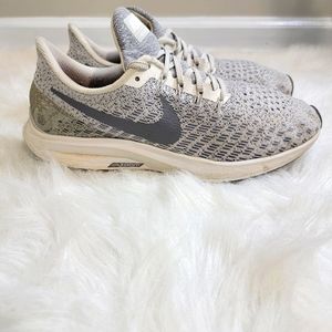 Womens Nike Zoom Pegasus 35 Shoes